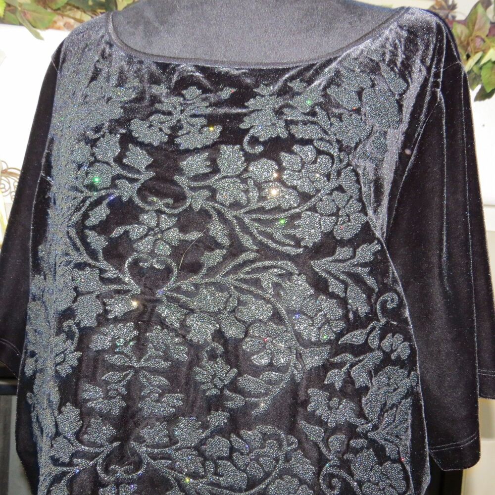 Vintage T & Company Beaded Black Velvet Pullover Top size** read** 2X EUC - Picture 7 of 8